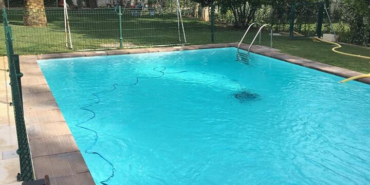 Limpieza y puesta en marcha de piscinas en Zaragoza.